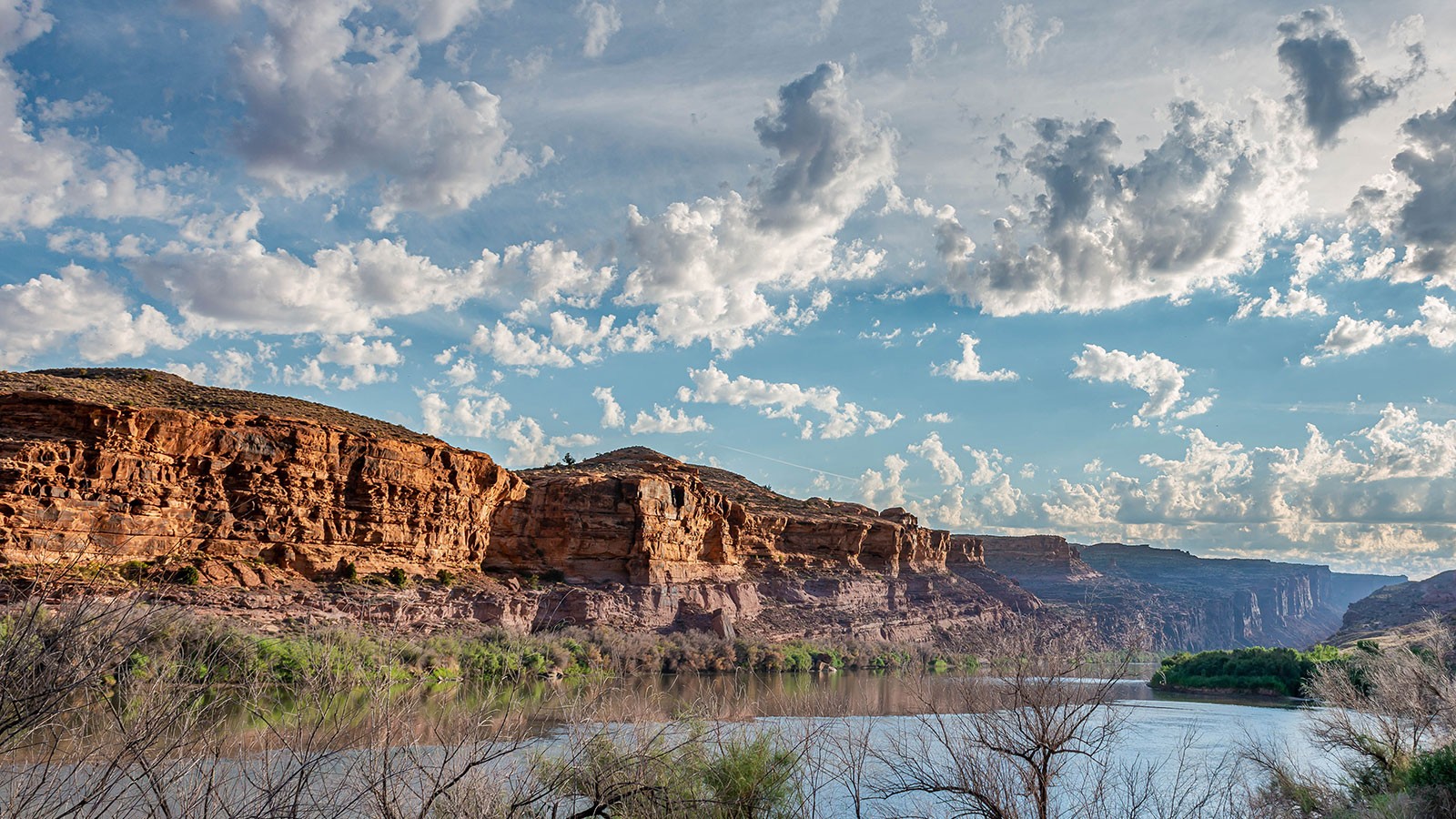 The Colorado River's Water Supply is Predictable Owing to Long-term Ocean Memory